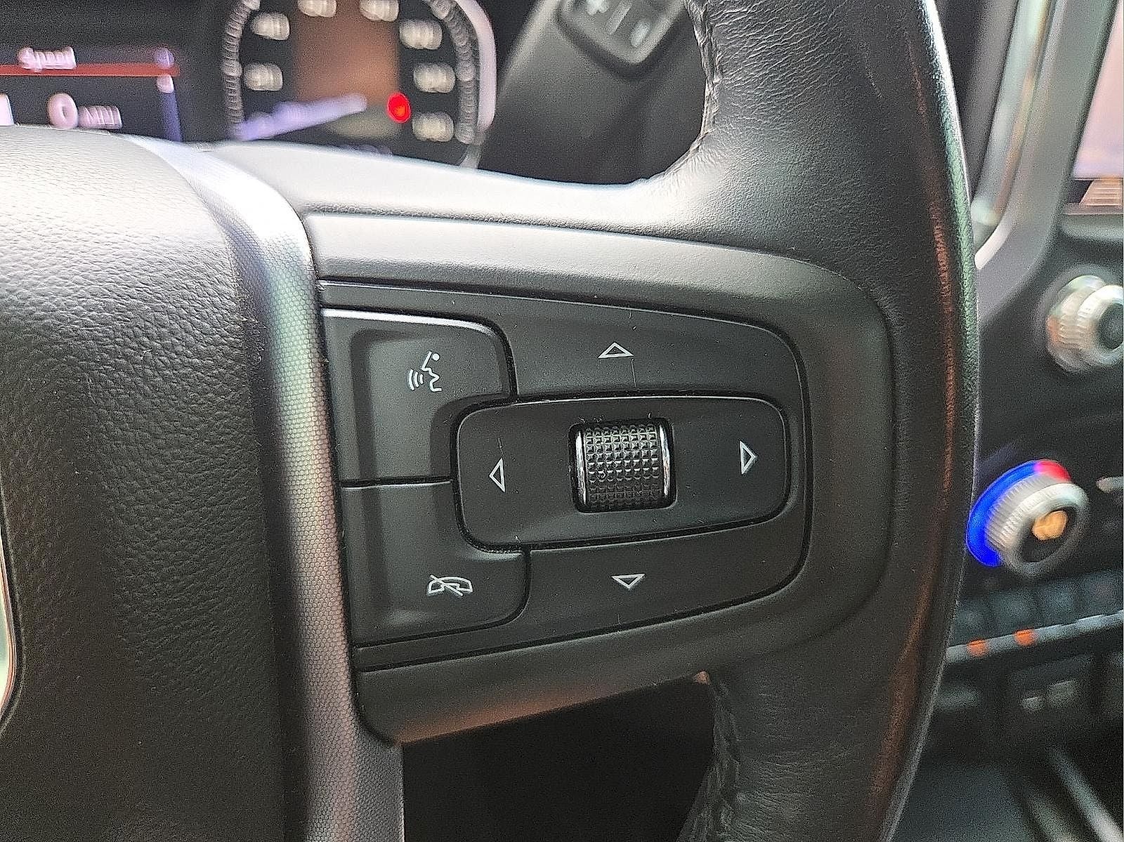 2020 GMC Sierra 1500 4WD Crew Cab Short Box SLT