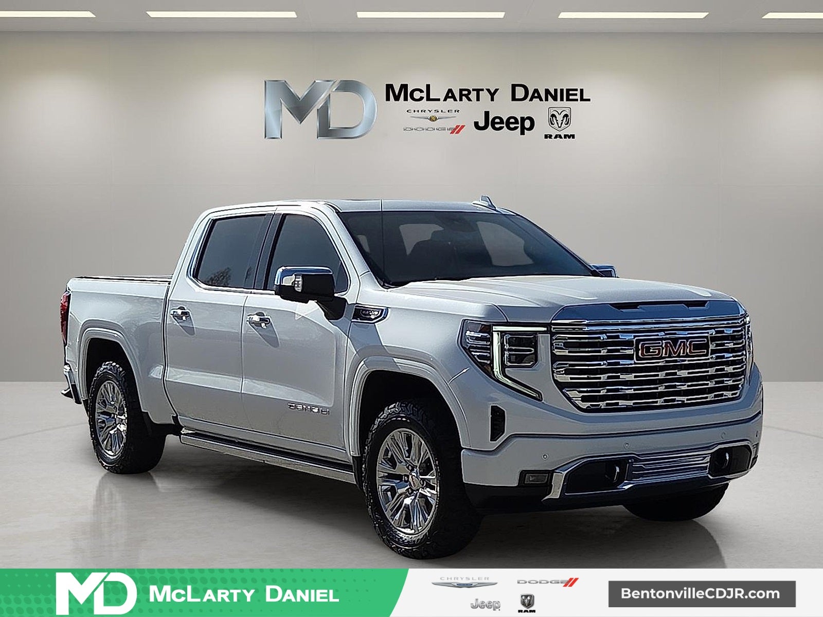 2022 GMC Sierra 1500 4WD Crew Cab Short Box Denali