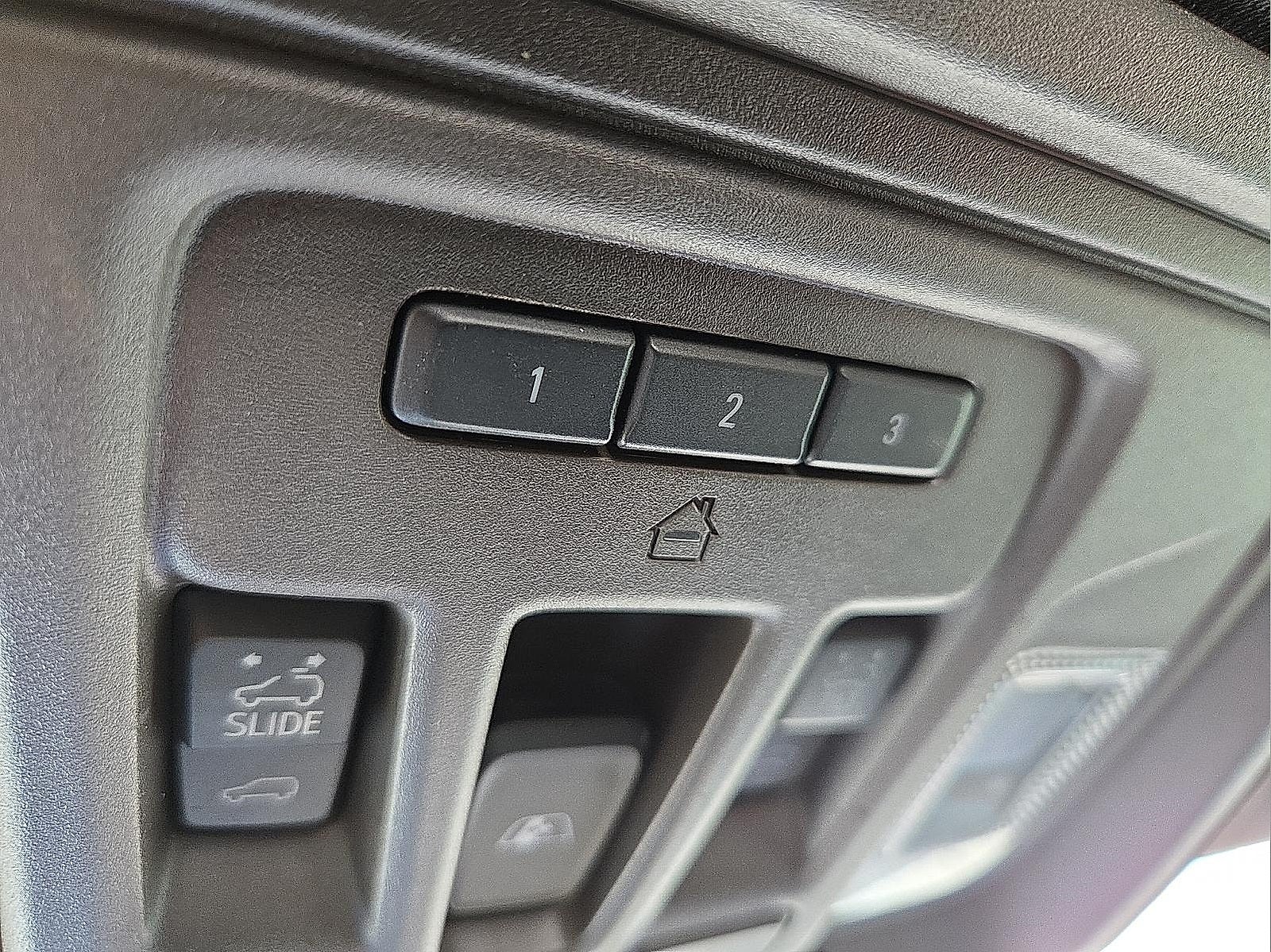 2022 GMC Sierra 1500 4WD Crew Cab Short Box Denali