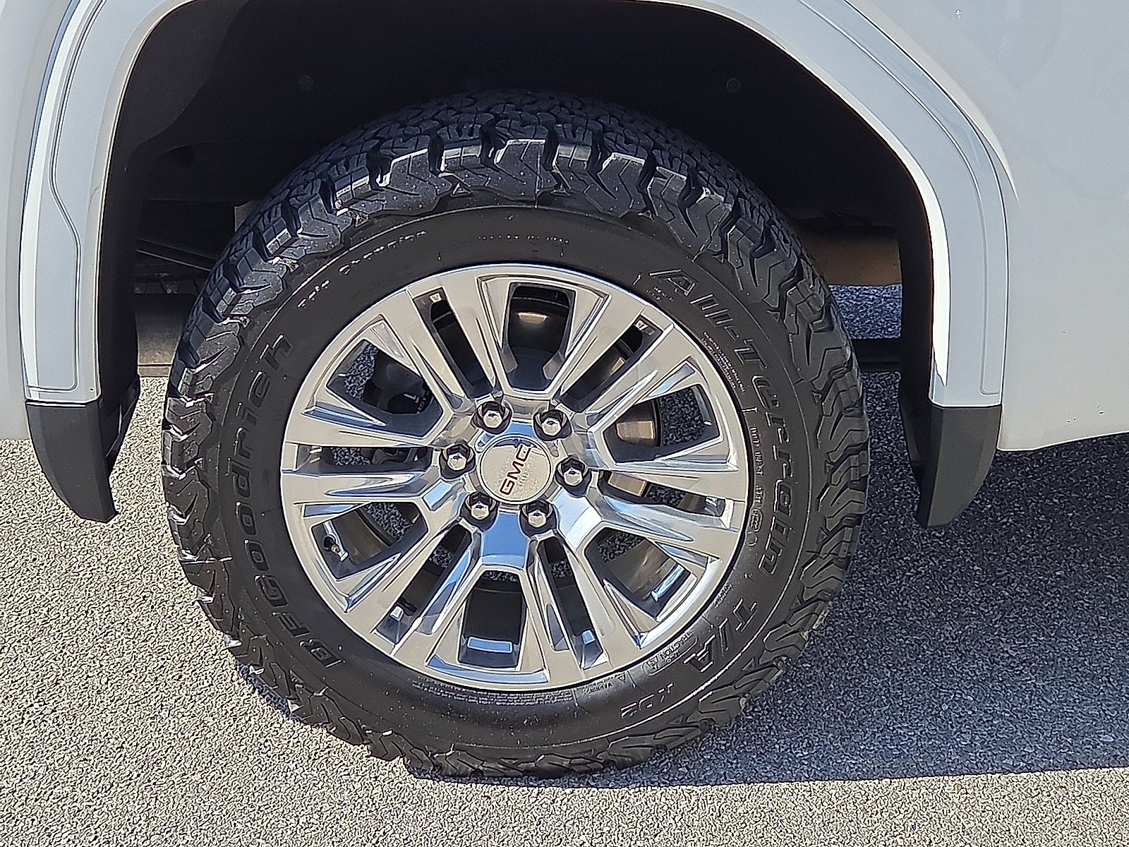 2022 GMC Sierra 1500 4WD Crew Cab Short Box Denali