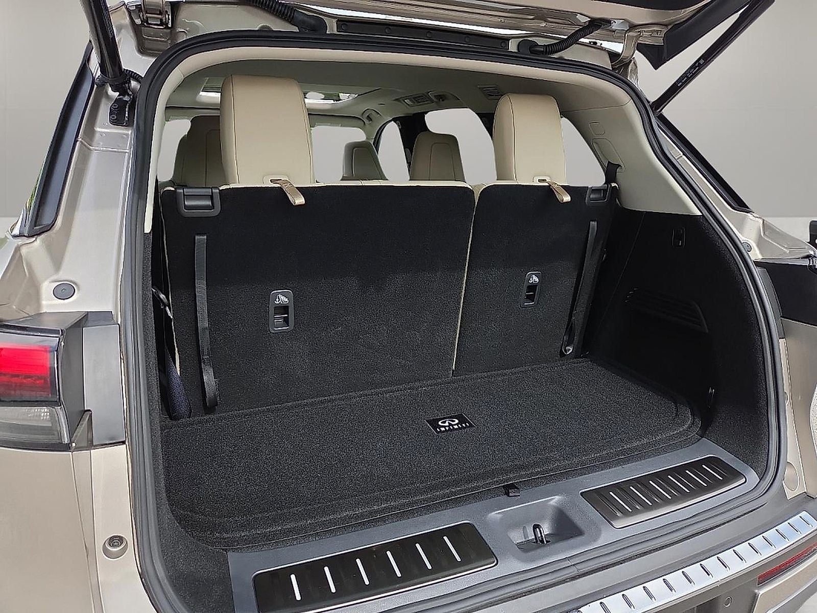 2025 INFINITI QX60 SENSORY AWD