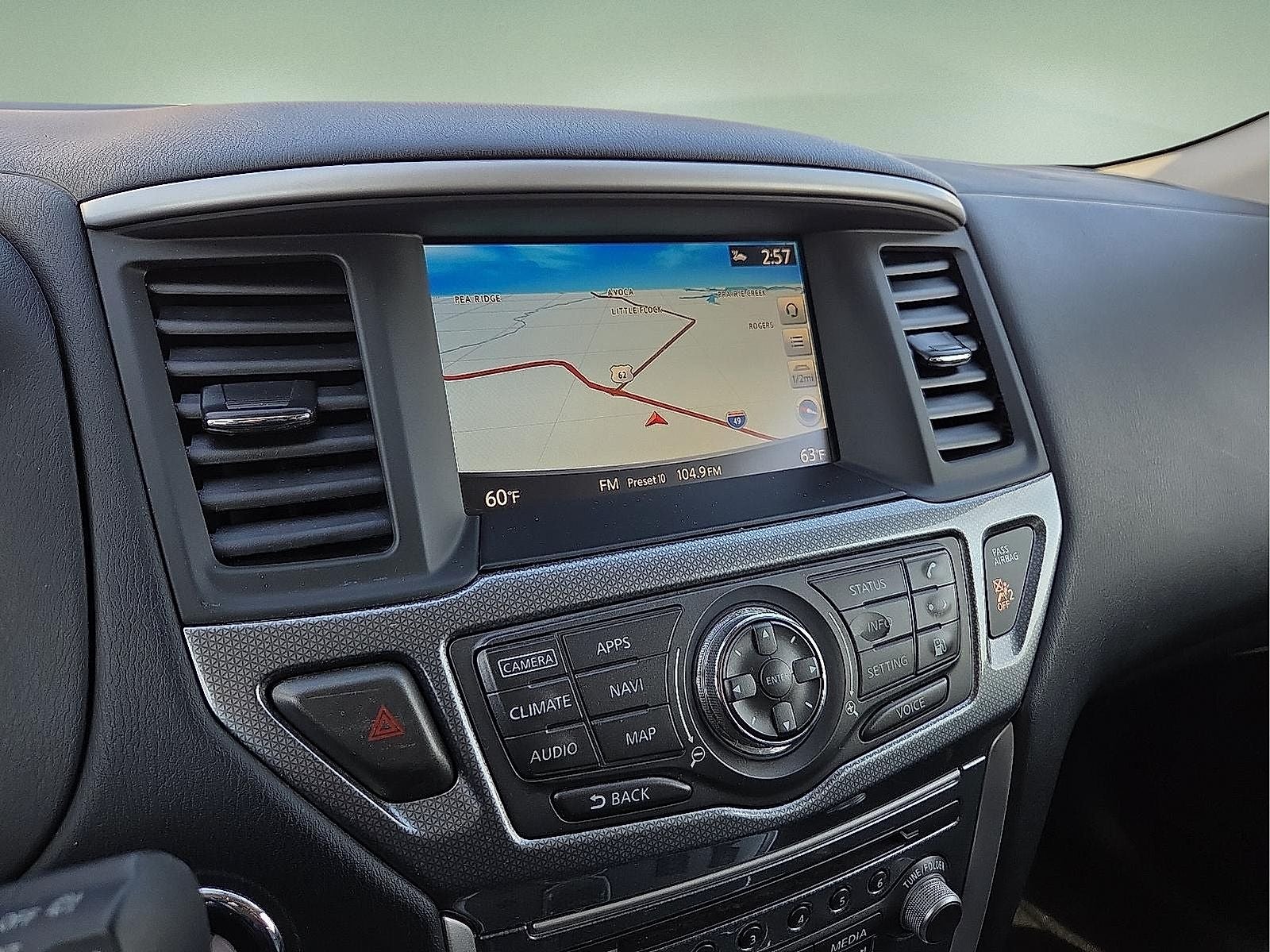 2020 Nissan Pathfinder SL 2WD