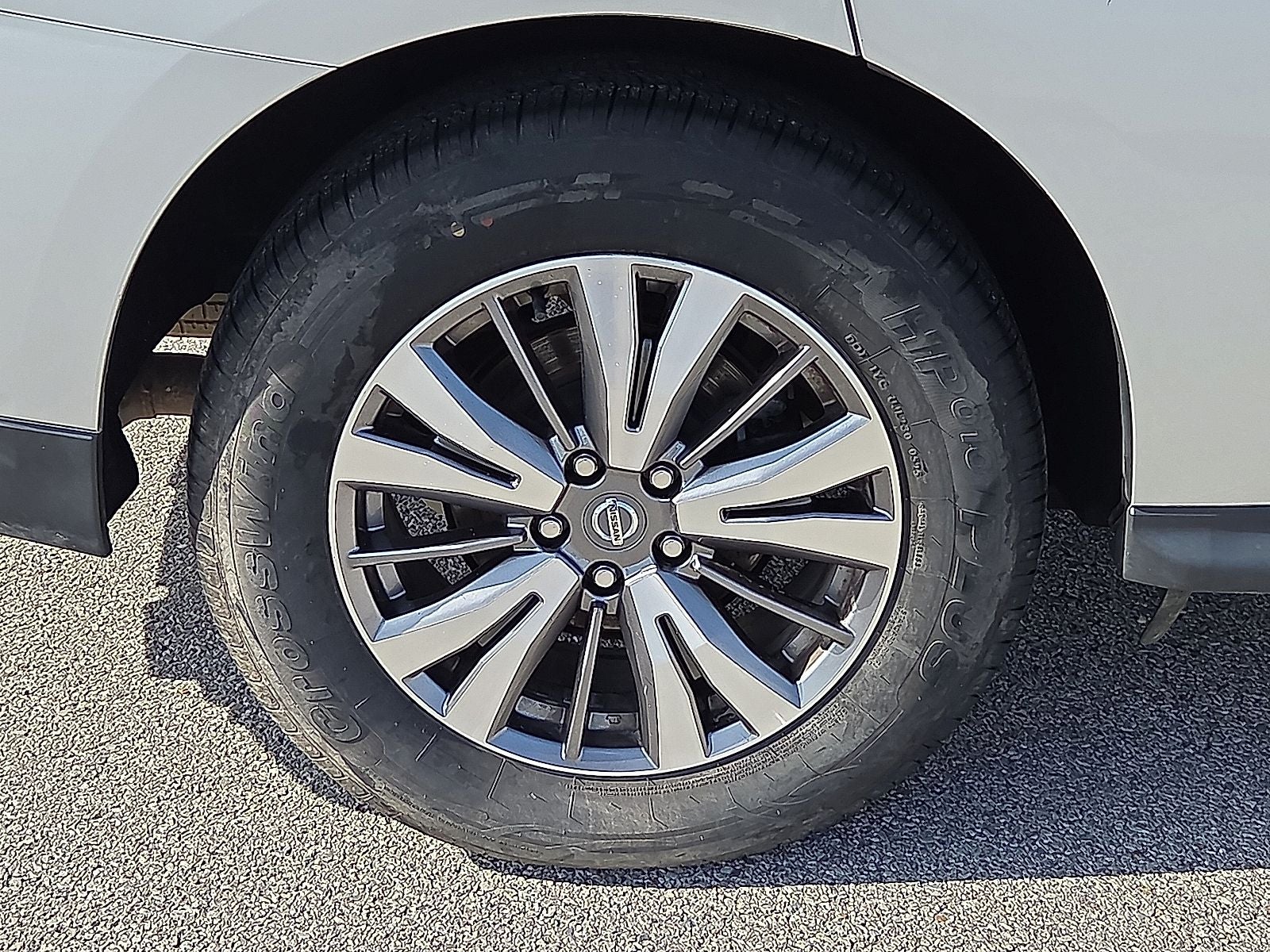 2020 Nissan Pathfinder SL 2WD