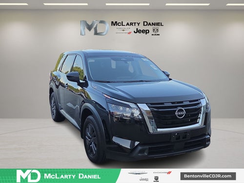 2025 Nissan Pathfinder S