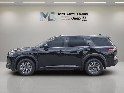 2025 Nissan Pathfinder S FWD
