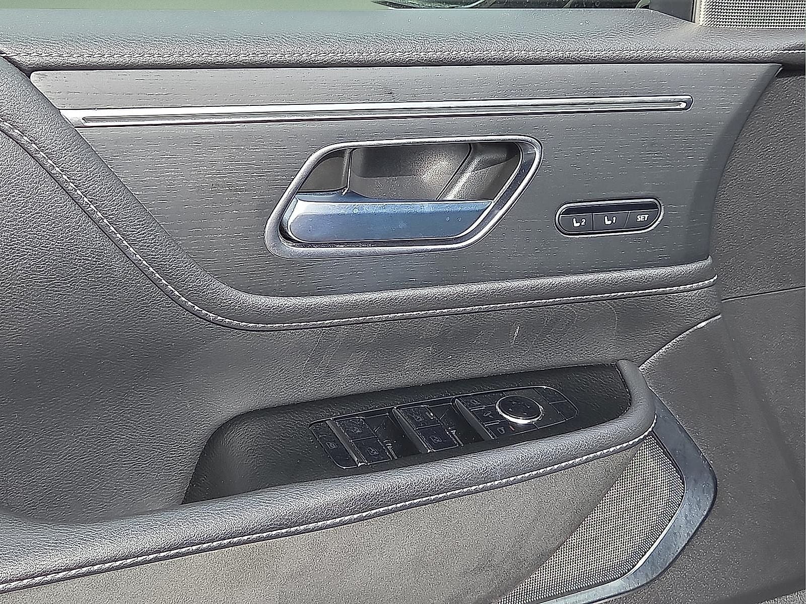 2025 INFINITI QX80 SENSORY AWD