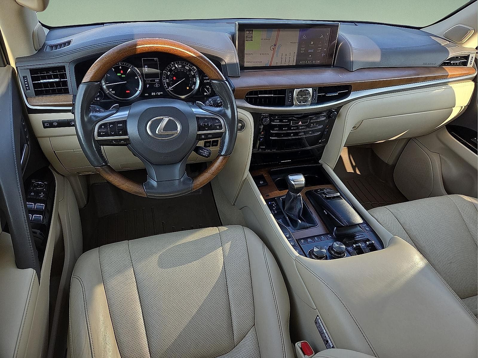 2020 Lexus LX 570