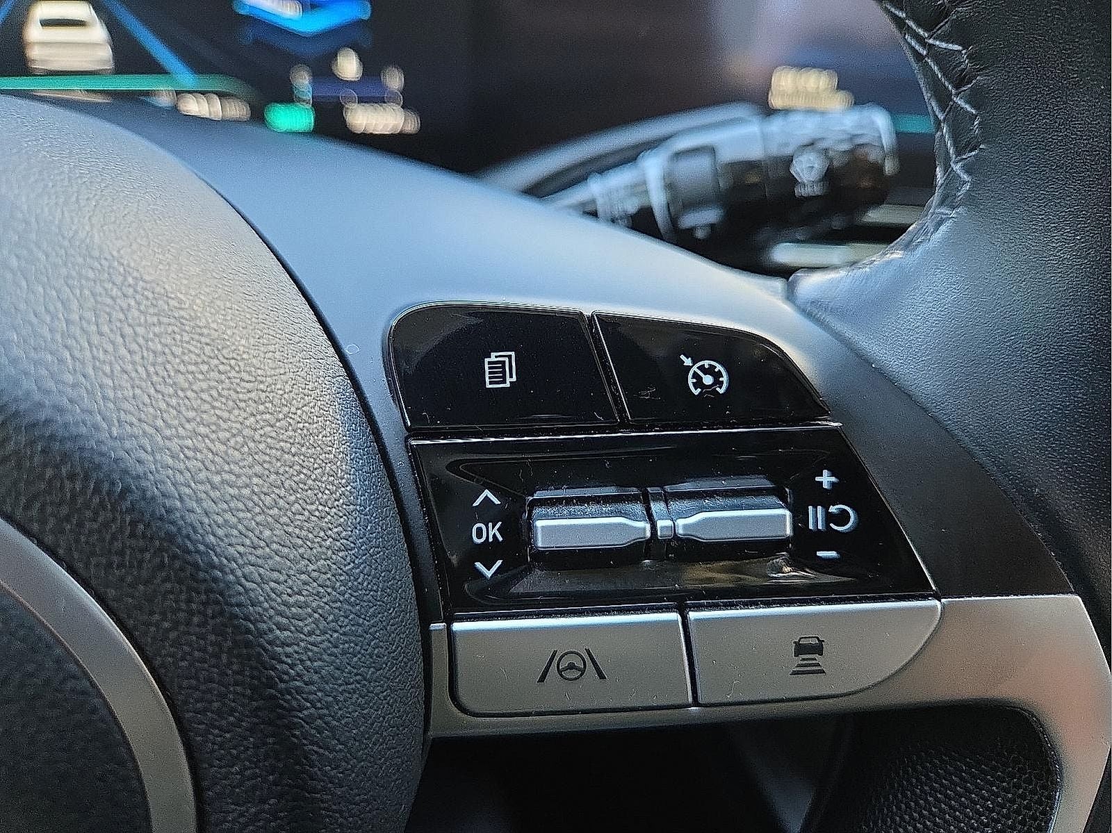 2022 Hyundai Elantra Limited