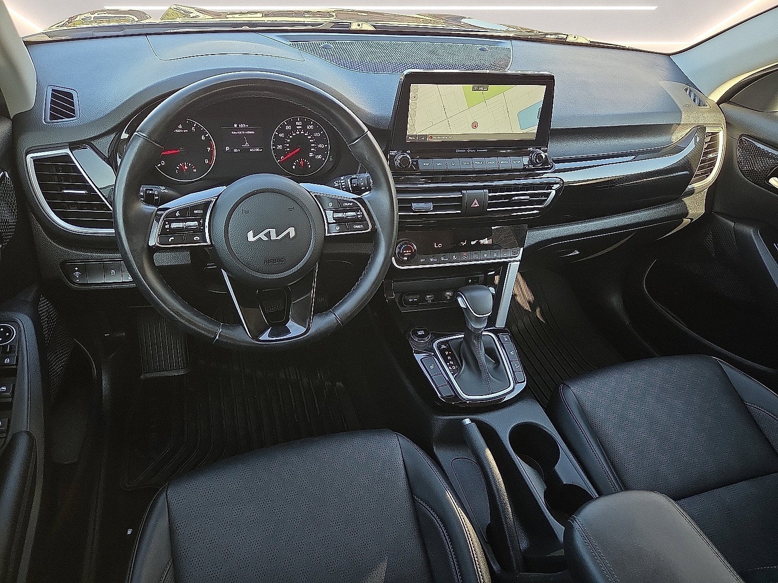 2023 Kia Seltos EX