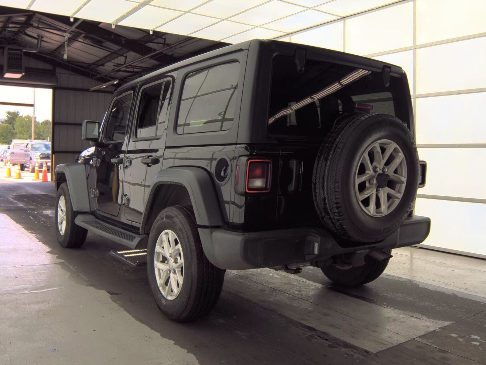 2023 Jeep Wrangler 4-Door Sport S 4x4