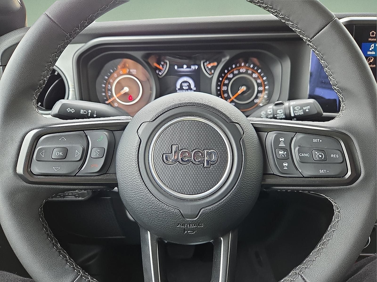 2025 Jeep Wrangler 4-Door Willys 4x4