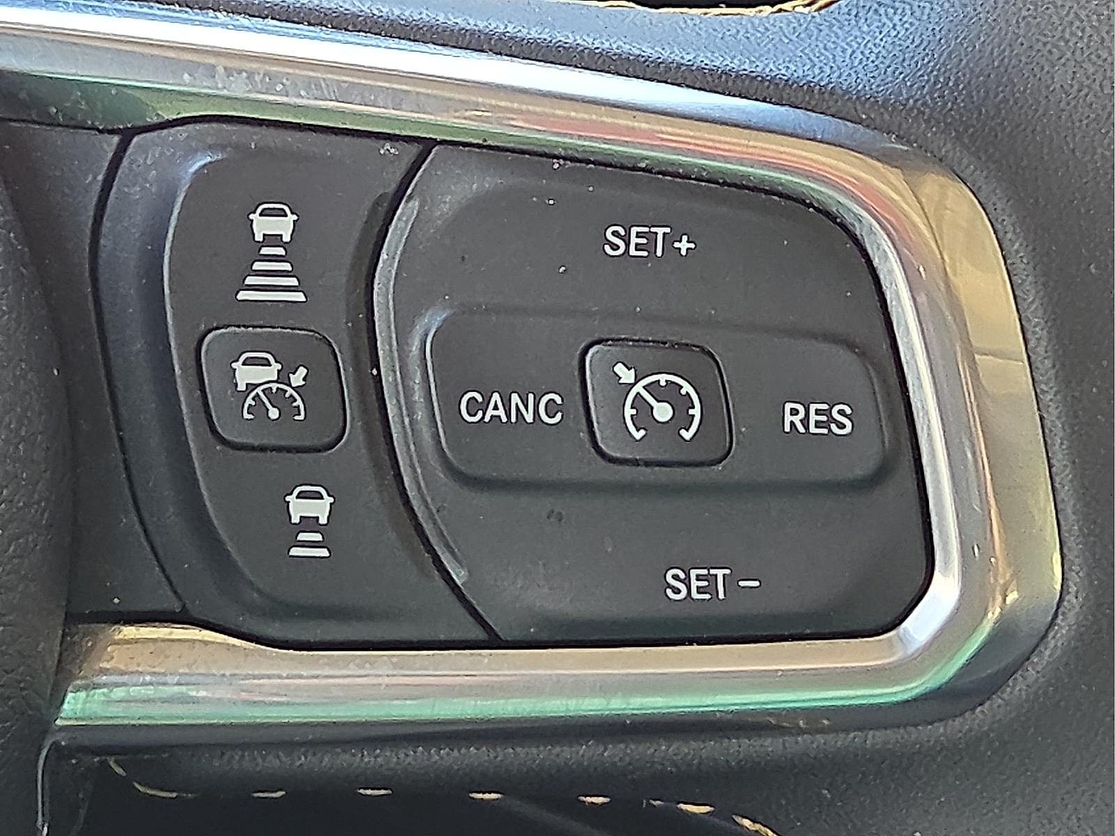 2024 Jeep Wrangler WRANGLER 4-DOOR SAHARA