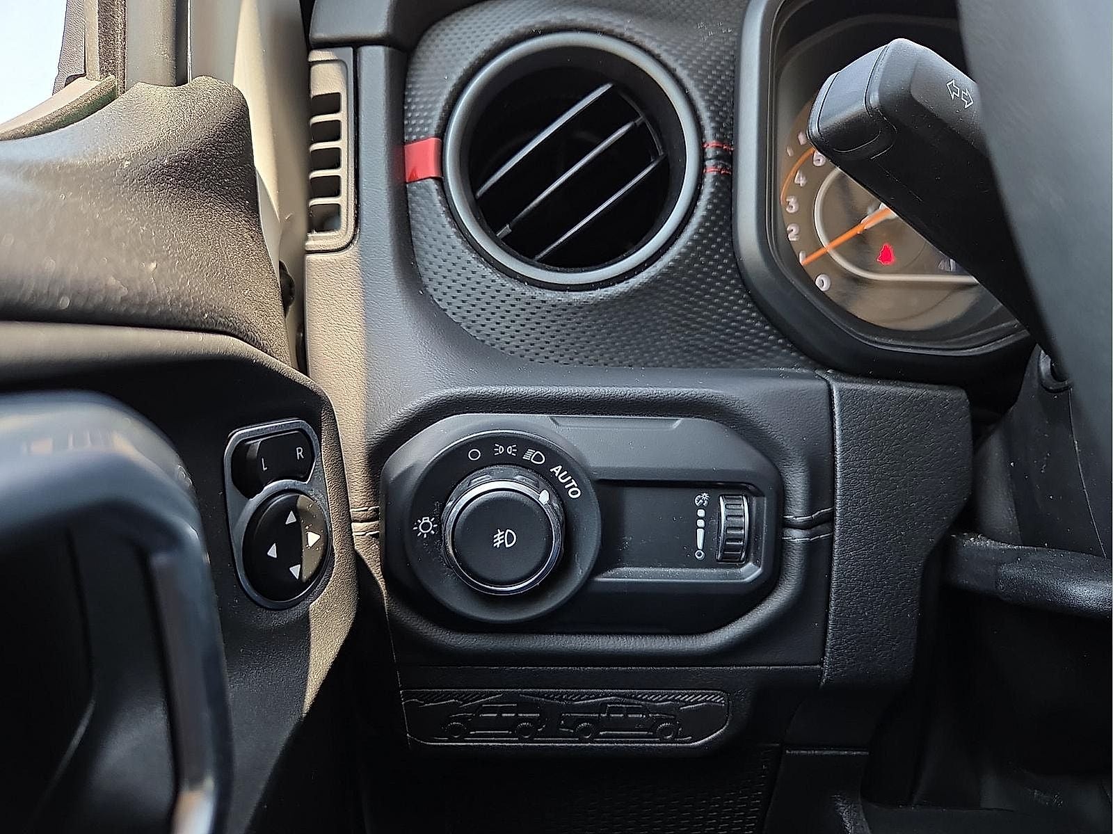 2025 Jeep Wrangler 4-Door Rubicon 4x4