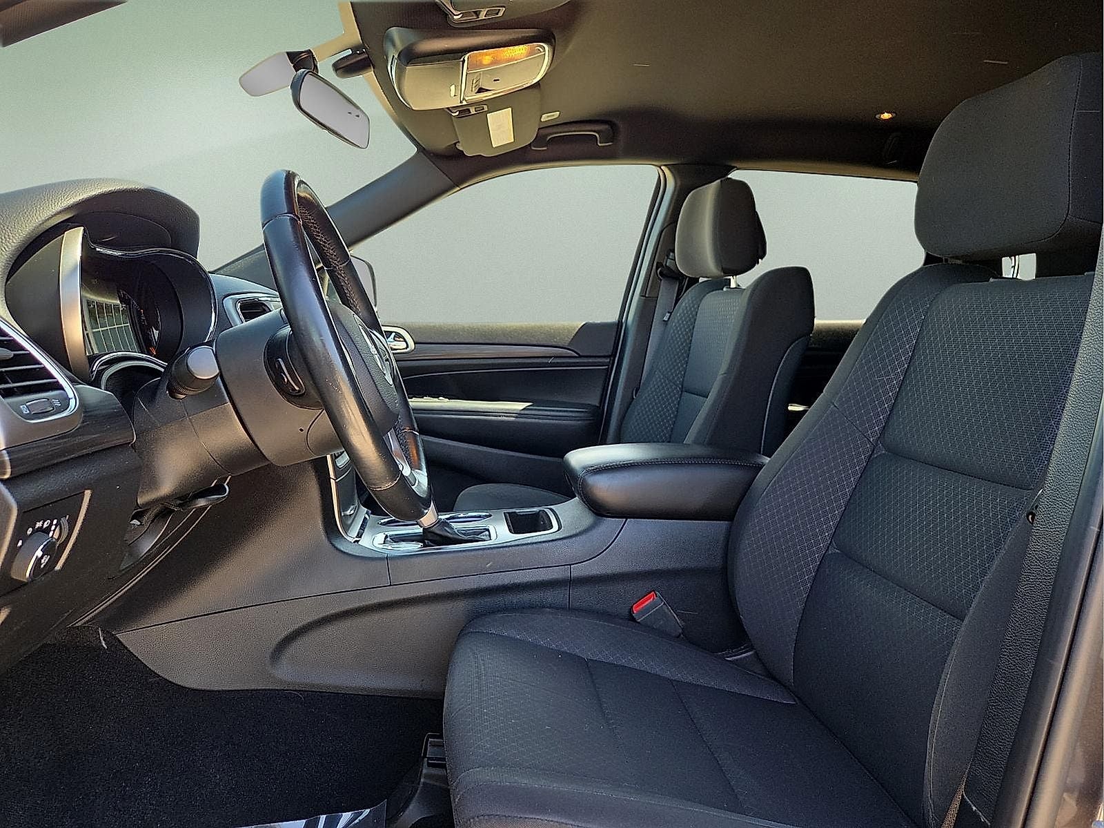 2020 Jeep Grand Cherokee Laredo E 4x4
