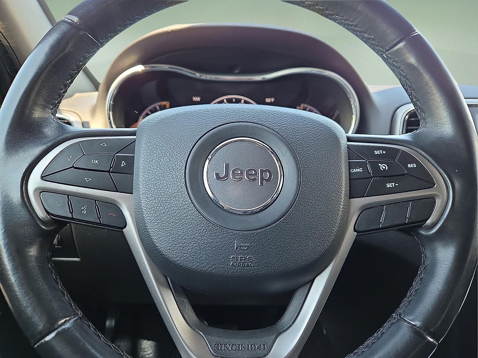 2020 Jeep Grand Cherokee Laredo E 4x4