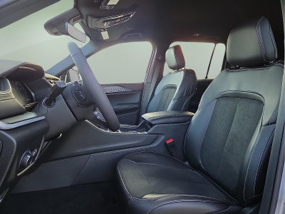 2025 Jeep Grand Cherokee GRAND CHEROKEE ALTITUDE 4X4