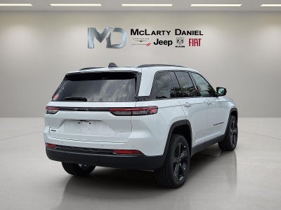 2025 Jeep Grand Cherokee GRAND CHEROKEE ALTITUDE 4X4