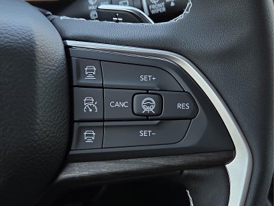 2027 Jeep Grand Cherokee GRAND CHEROKEE LAREDO ALTITUDE 4X4