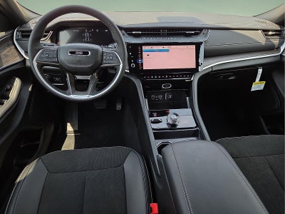 2027 Jeep Grand Cherokee Laredo Altitude