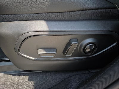 2027 Jeep Grand Cherokee Laredo Altitude