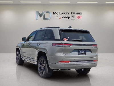 2027 Jeep Grand Cherokee Limited Reserve