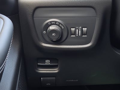 2027 Jeep Grand Cherokee GRAND CHEROKEE LIMITED RESERVE 4X4