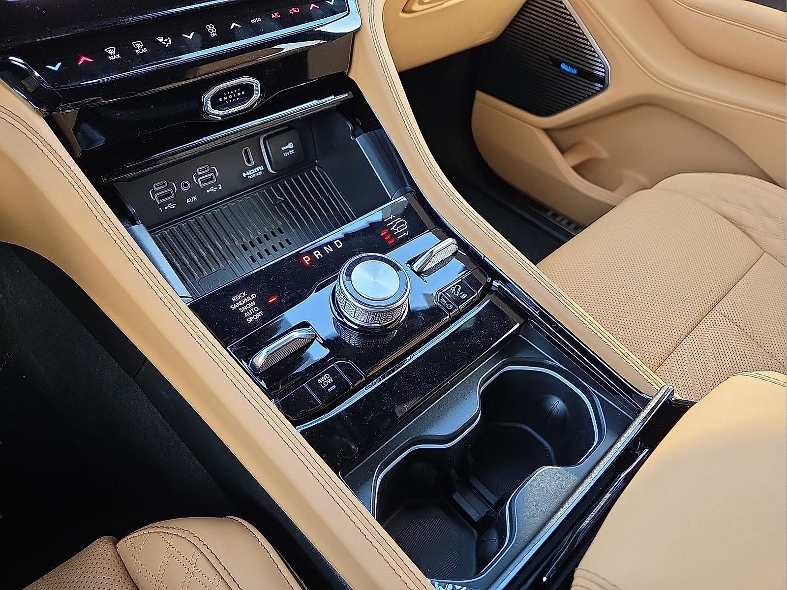 2026 Jeep Grand Cherokee GRAND CHEROKEE SUMMIT 4X4