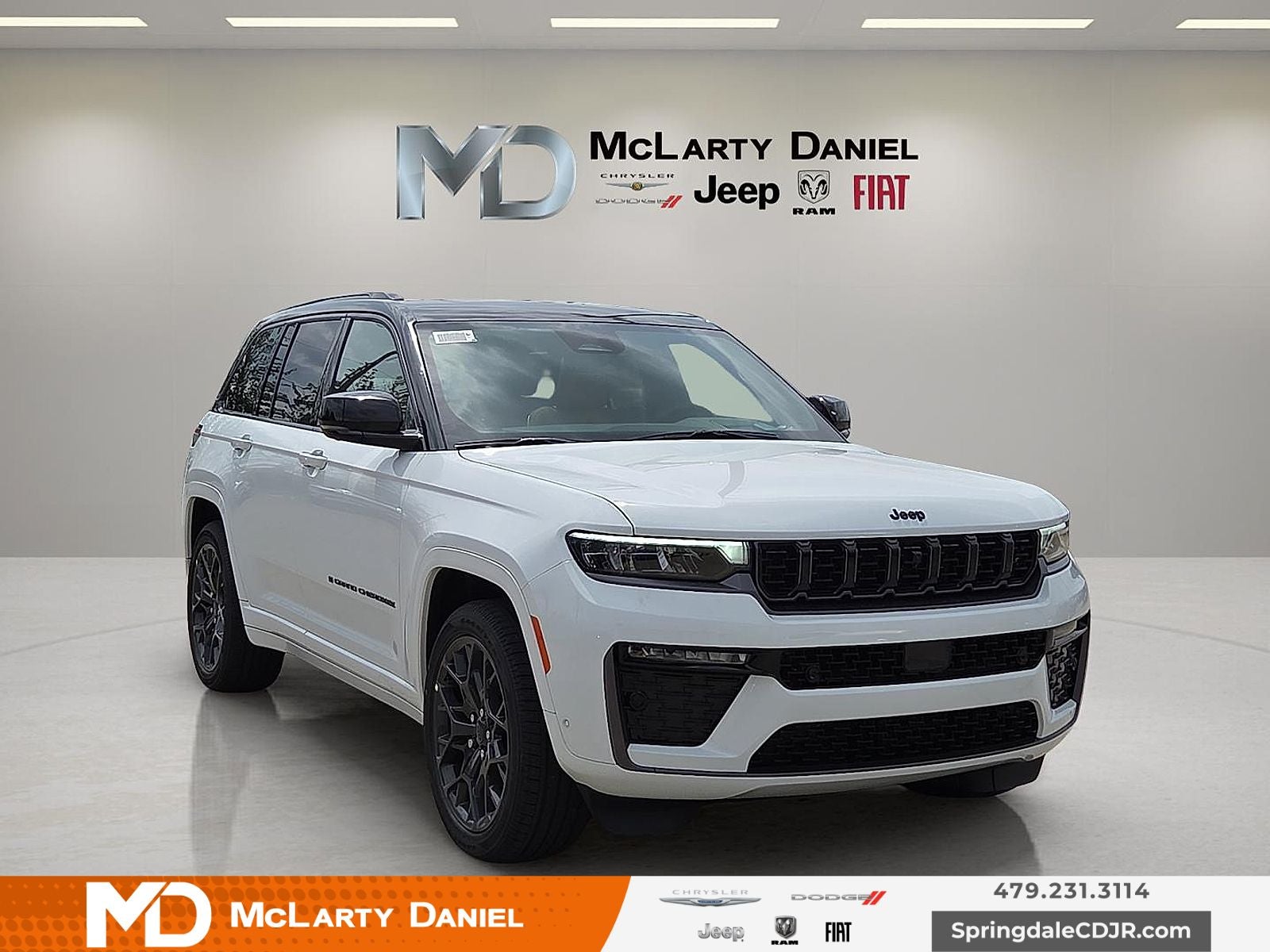 2026 Jeep Grand Cherokee GRAND CHEROKEE SUMMIT 4X4