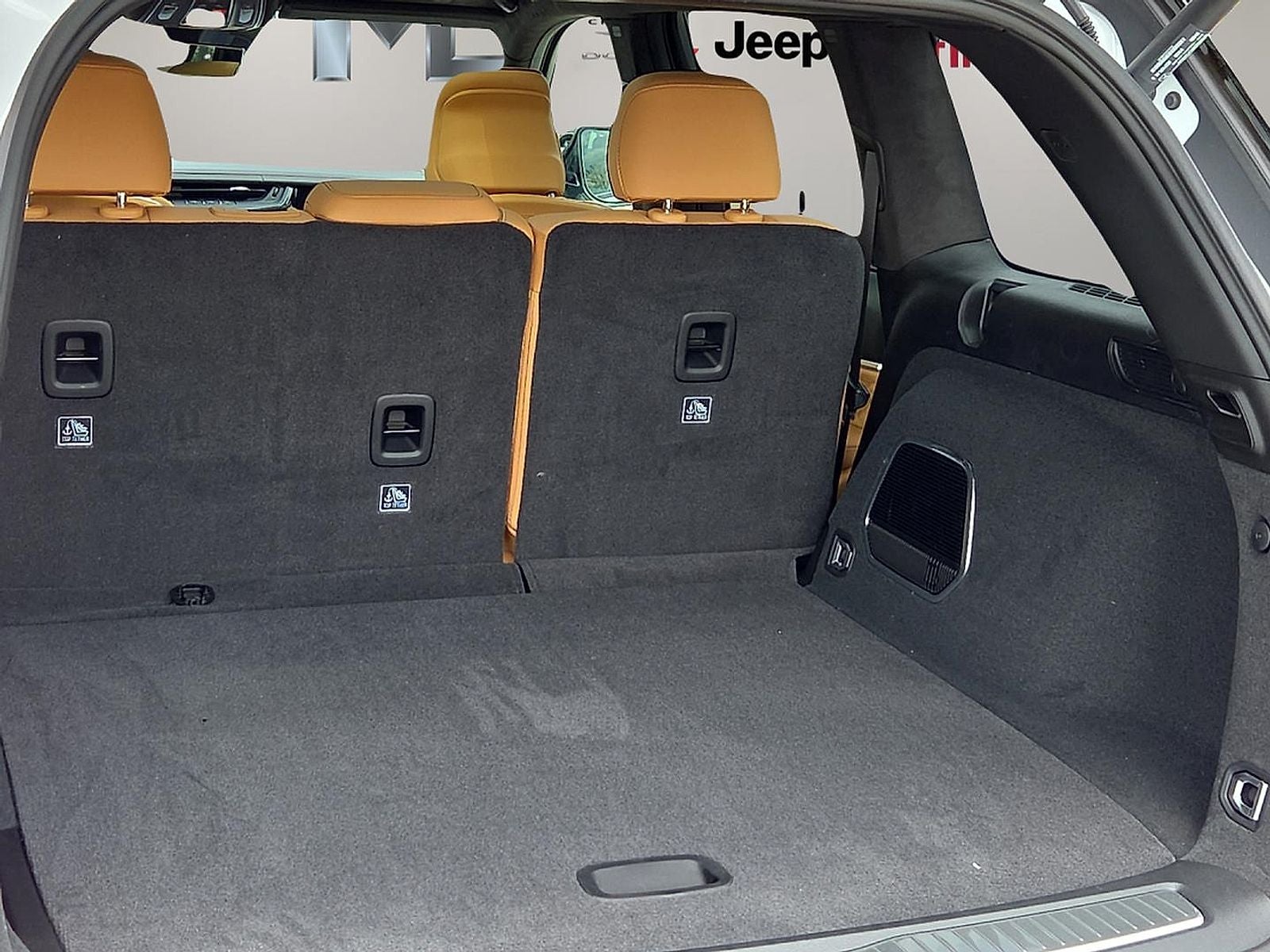 2026 Jeep Grand Cherokee GRAND CHEROKEE SUMMIT 4X4