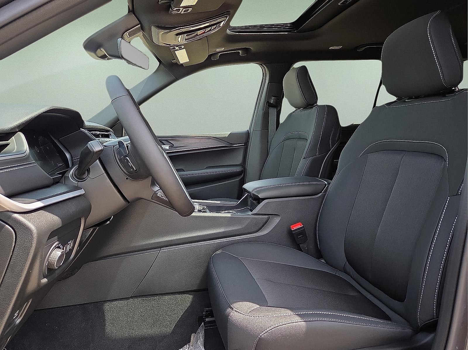 2025 Jeep Grand Cherokee GRAND CHEROKEE L LAREDO X 4X4