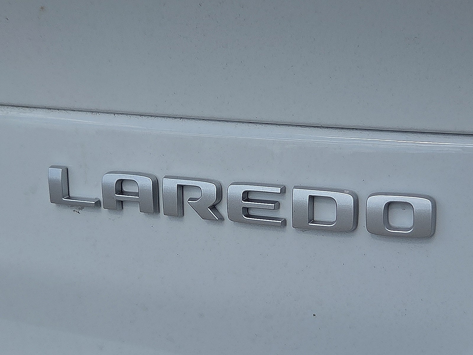 2025 Jeep Grand Cherokee GRAND CHEROKEE L LAREDO X 4X4