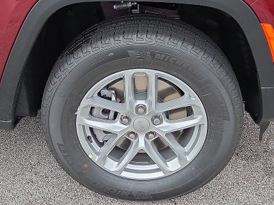 2025 Jeep Grand Cherokee GRAND CHEROKEE L LAREDO X 4X4