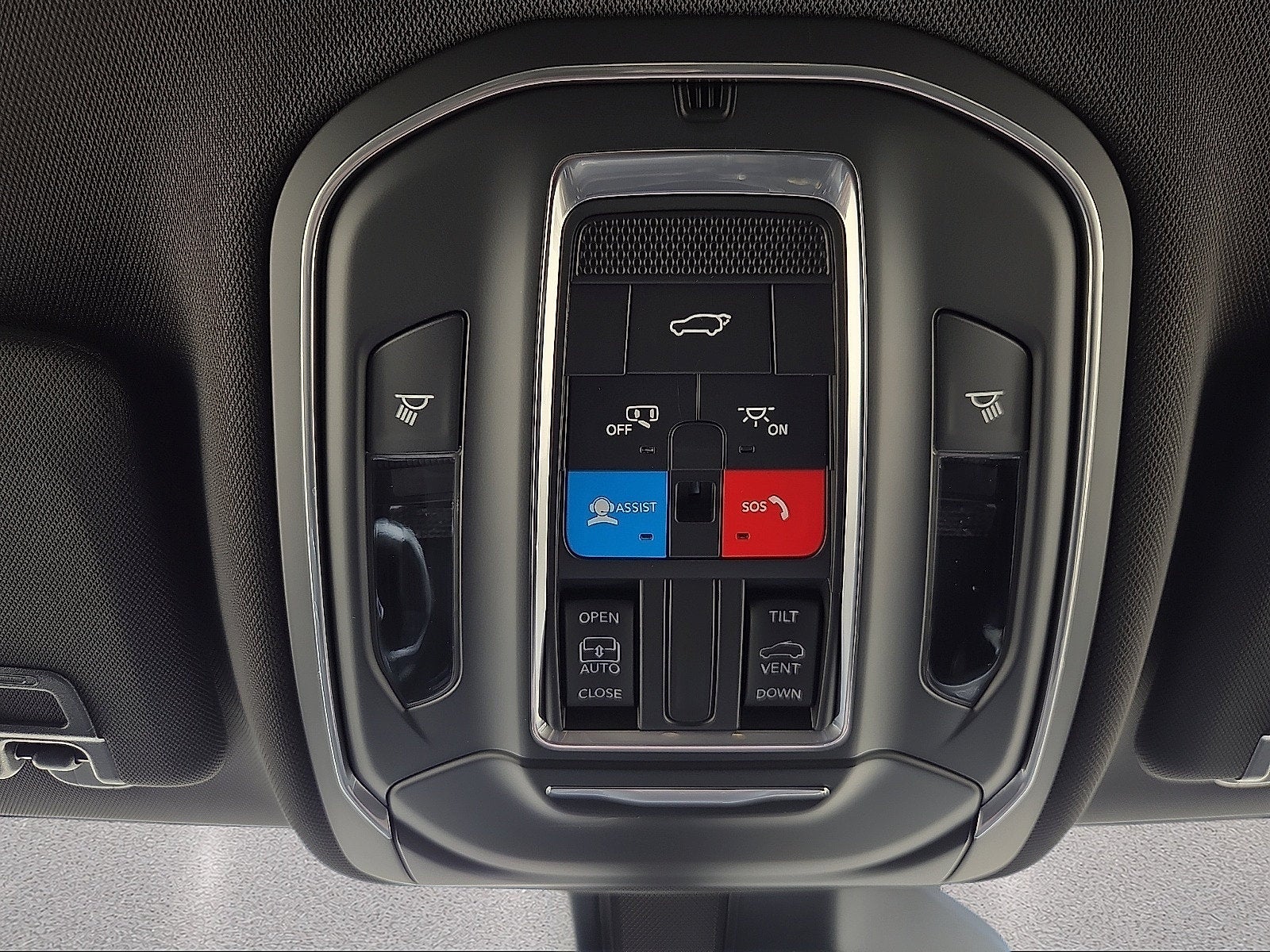 2027 Jeep Grand Cherokee L Laredo Altitude