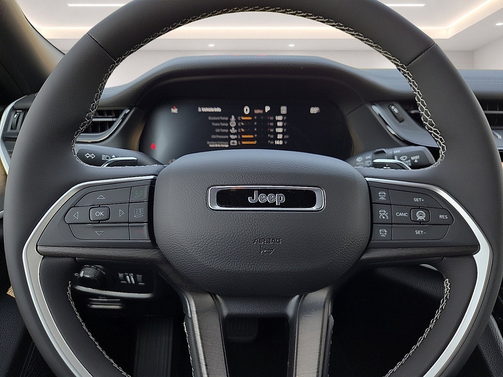 2027 Jeep Grand Cherokee L Laredo Altitude