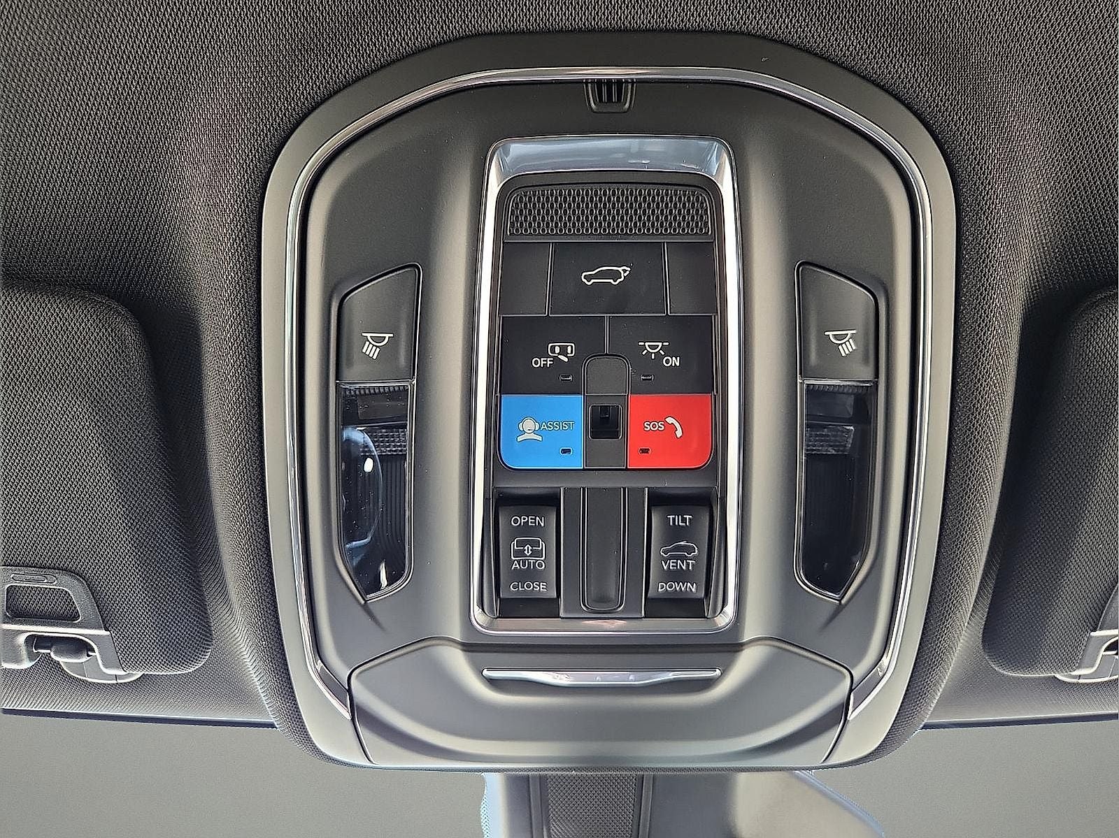 2026 Jeep Grand Cherokee GRAND CHEROKEE L LAREDO ALTITUDE 4X4