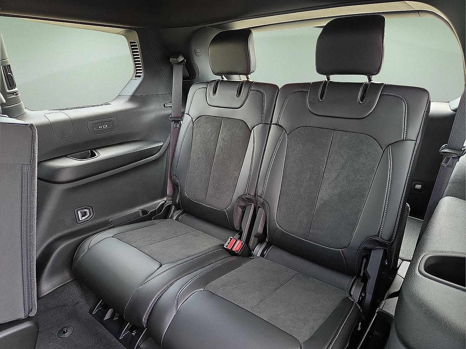 2026 Jeep Grand Cherokee GRAND CHEROKEE L LAREDO ALTITUDE 4X4