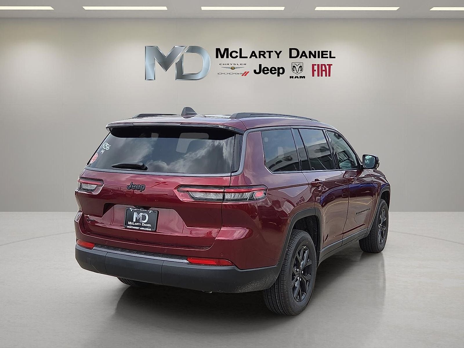 2026 Jeep Grand Cherokee GRAND CHEROKEE L LAREDO ALTITUDE 4X4