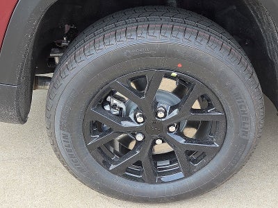 2026 Jeep Grand Cherokee GRAND CHEROKEE L LAREDO ALTITUDE 4X4