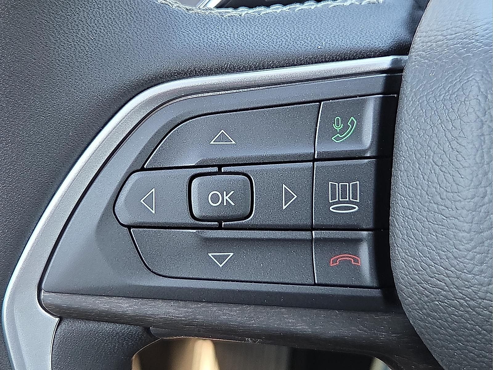 2026 Jeep Grand Cherokee GRAND CHEROKEE L LAREDO ALTITUDE 4X4