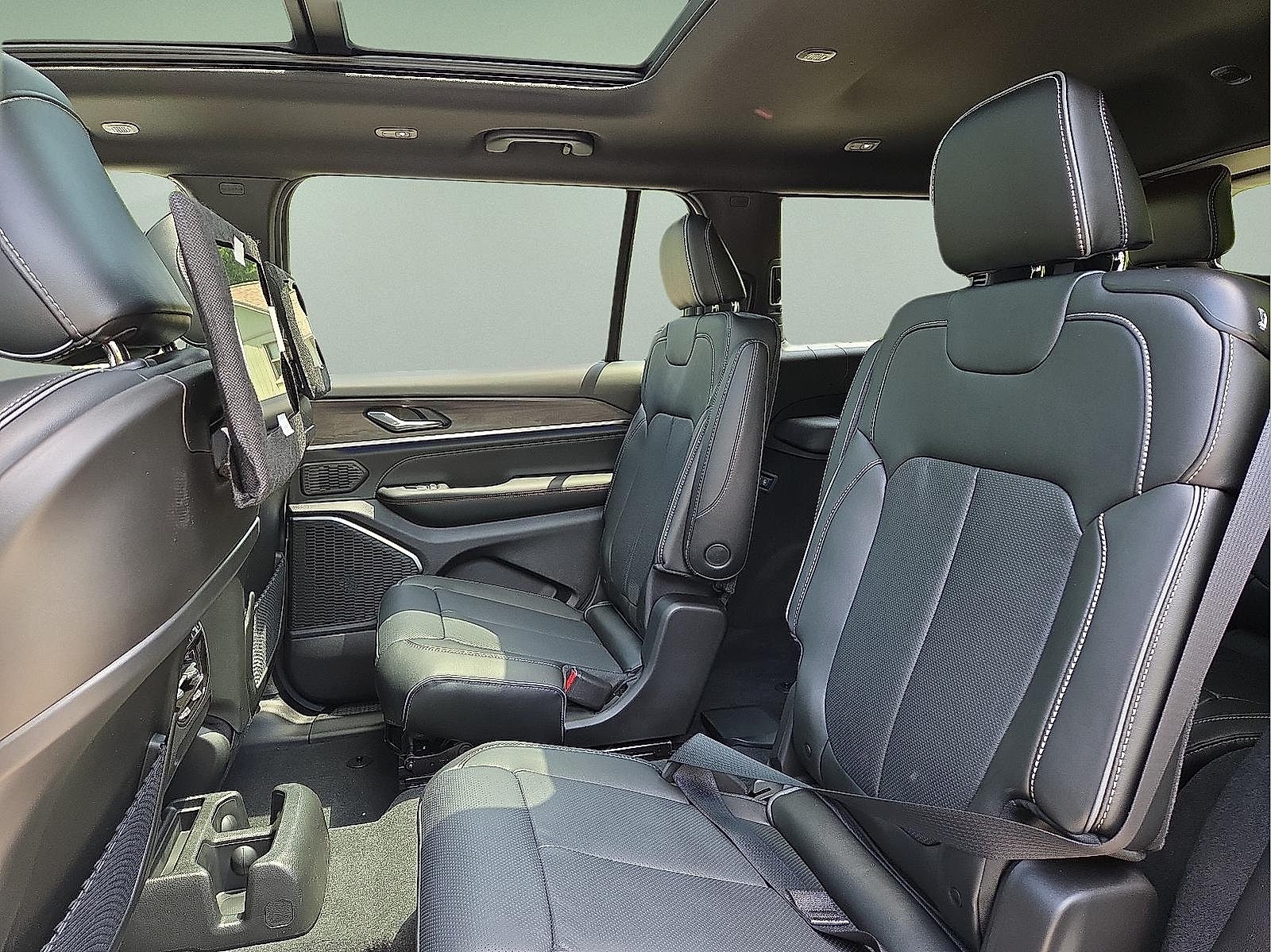 2025 Jeep Grand Cherokee GRAND CHEROKEE L OVERLAND 4X4