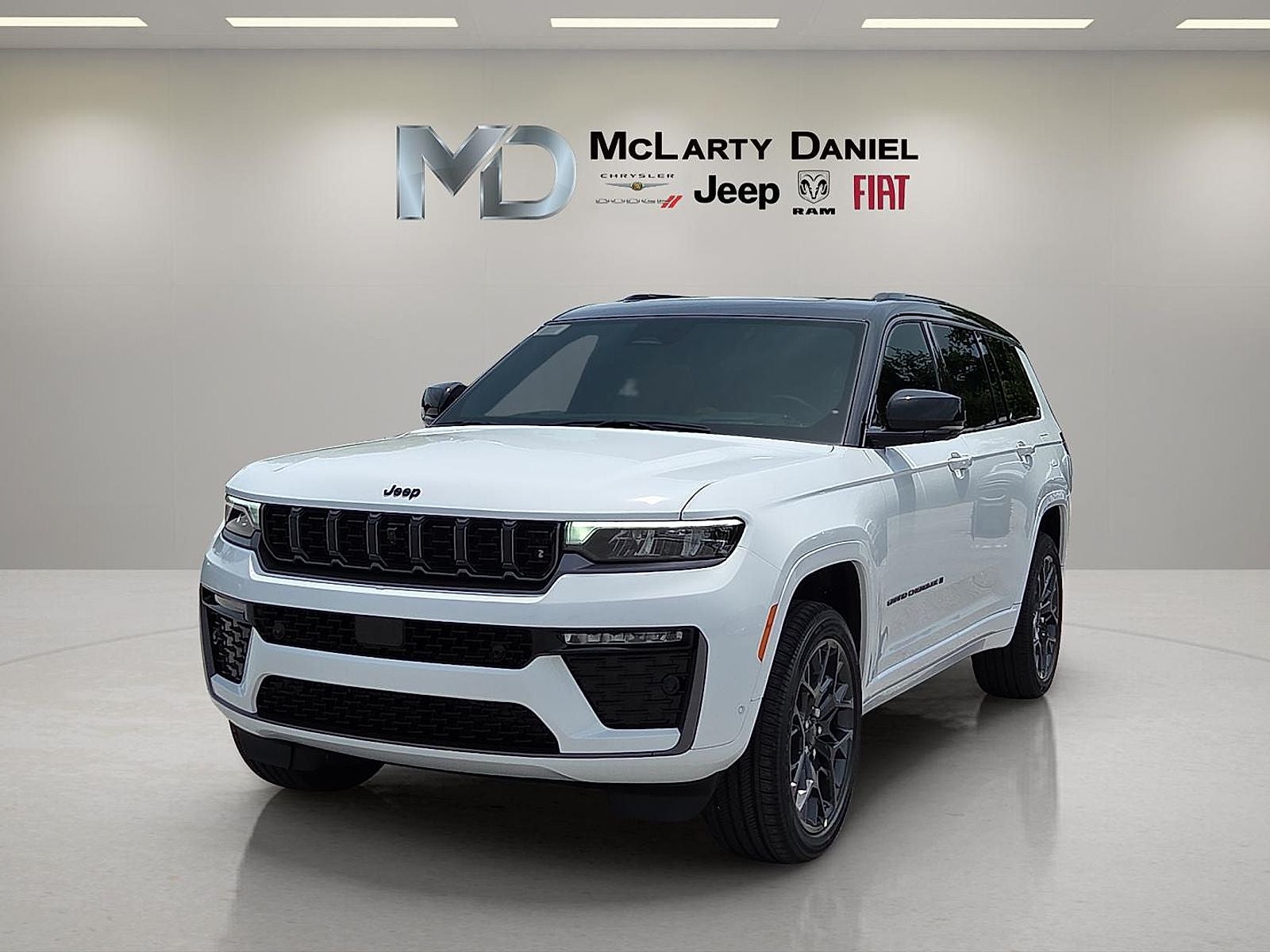 2026 Jeep Grand Cherokee GRAND CHEROKEE L SUMMIT 4X4