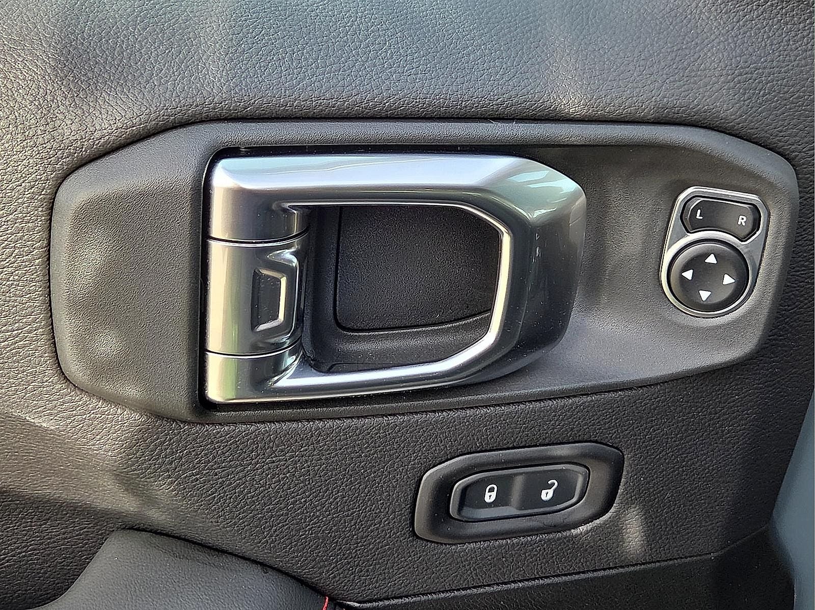 2026 Jeep Wrangler WRANGLER 4-DOOR MOAB 392