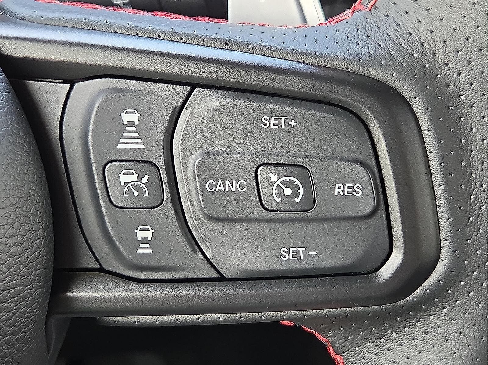 2026 Jeep Wrangler WRANGLER 4-DOOR MOAB 392