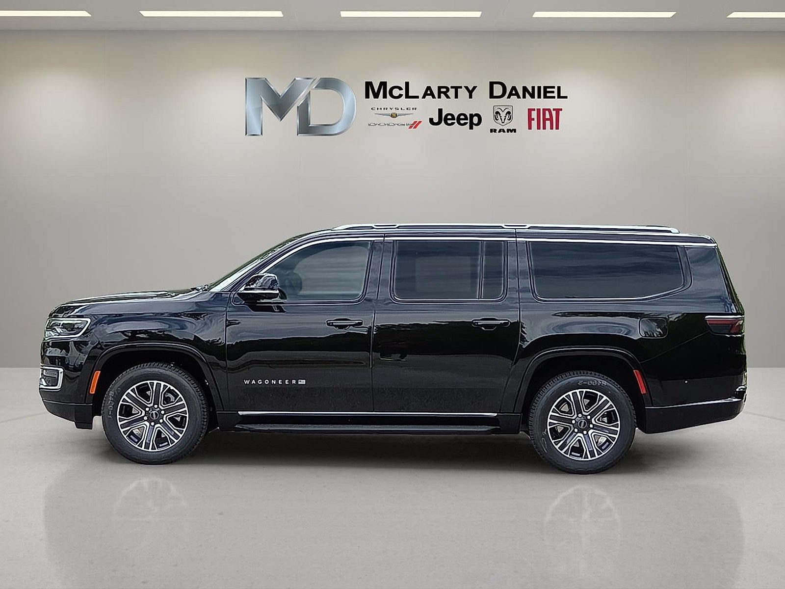 2025 Jeep Wagoneer WAGONEER L 4X4