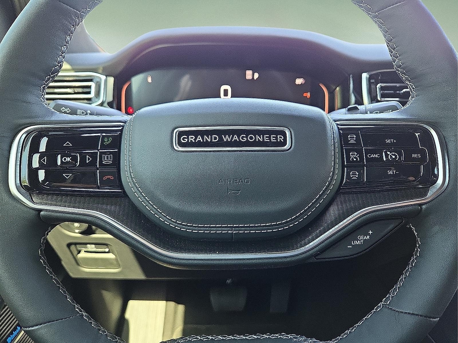 2024 Jeep Grand Wagoneer GRAND WAGONEER L OBSIDIAN 4X4