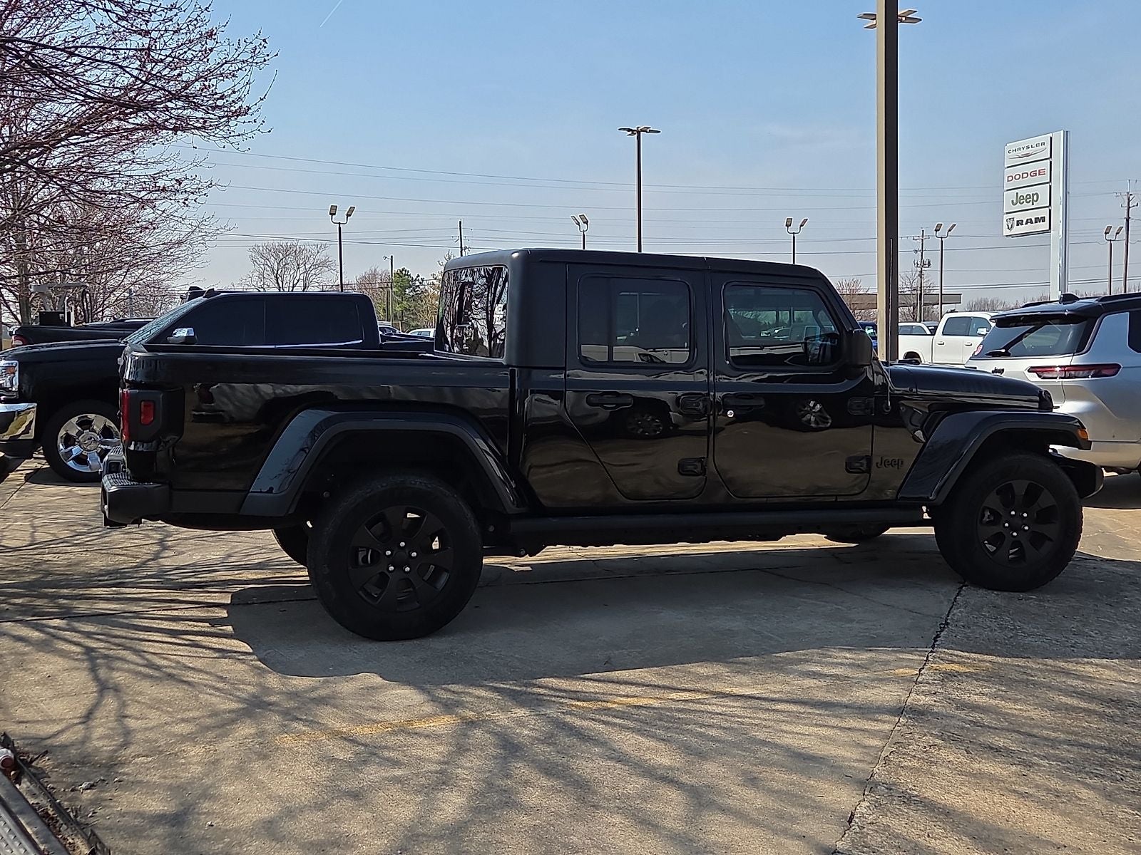 2021 Jeep Gladiator Willys 4x4