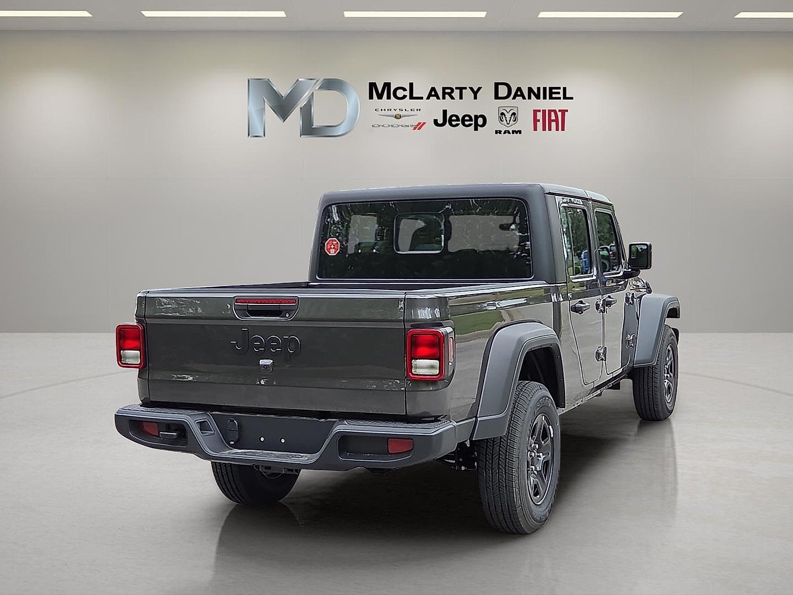 2025 Jeep Gladiator GLADIATOR SPORT 4X4
