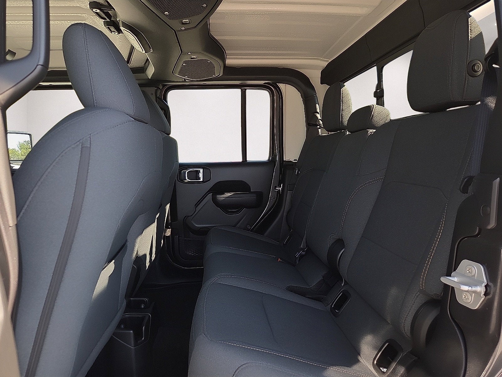2027 Jeep Gladiator GLADIATOR SPORT S 4X4