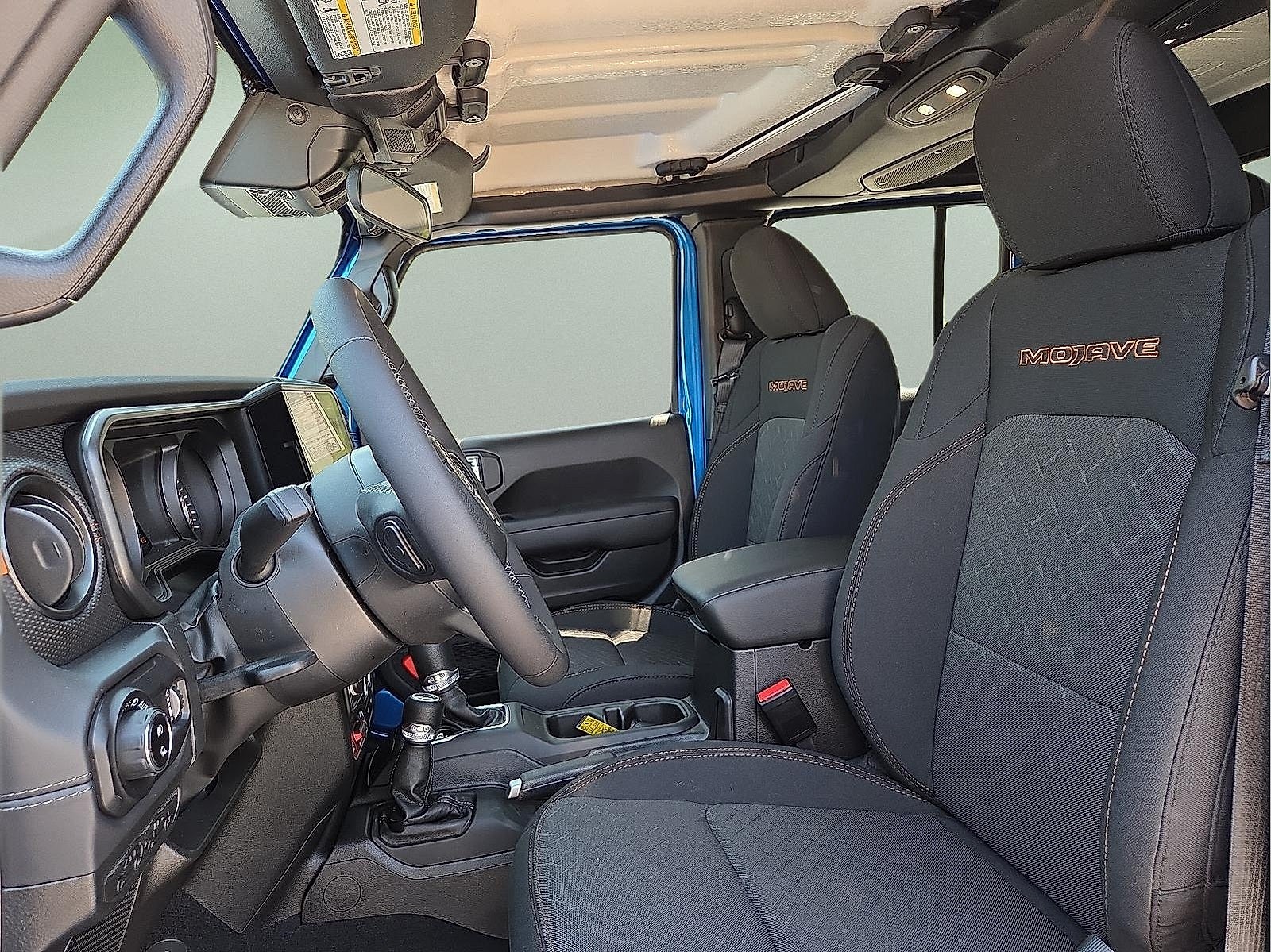 2025 Jeep Gladiator GLADIATOR MOJAVE 4X4