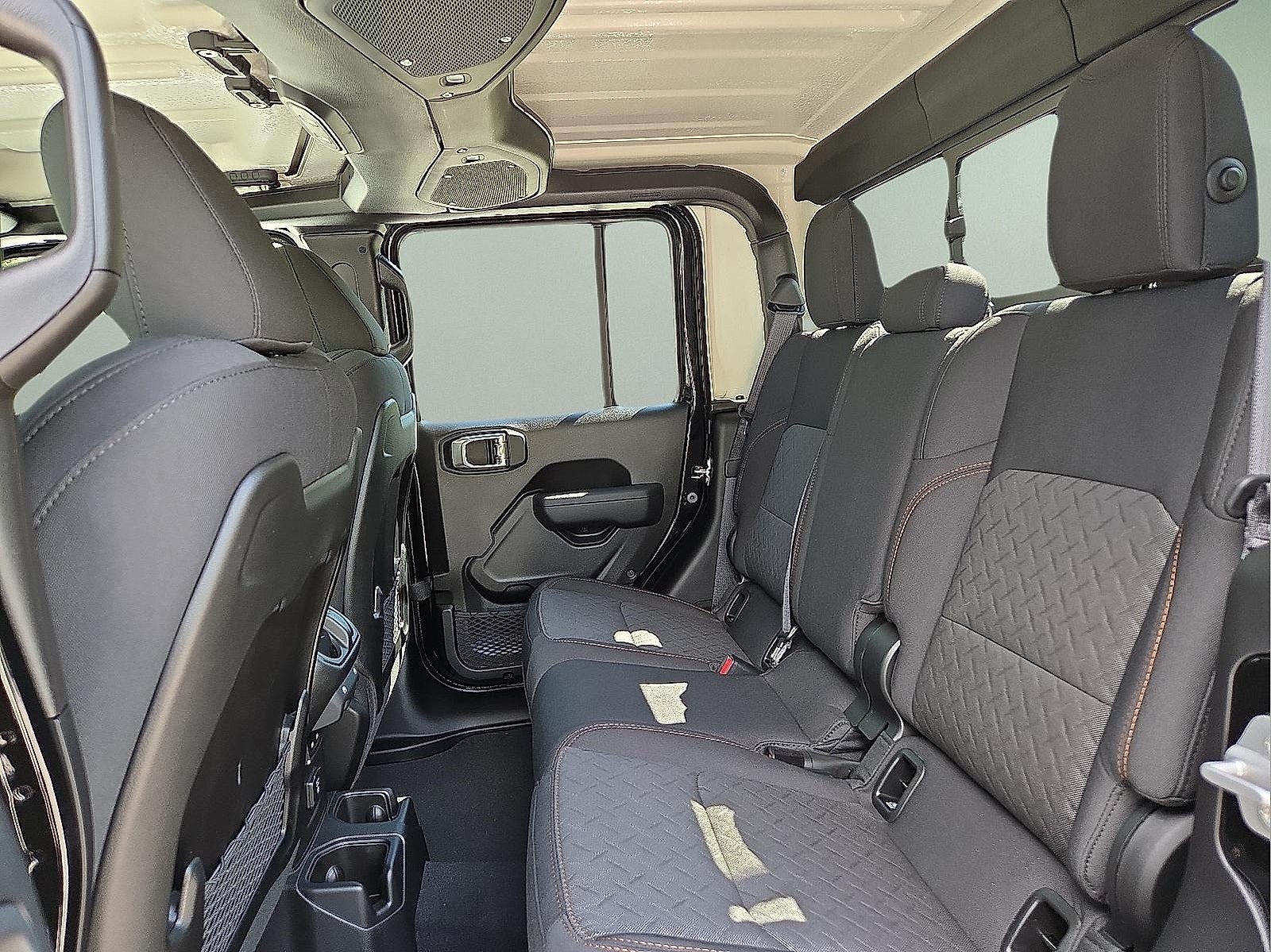 2025 Jeep Gladiator GLADIATOR MOJAVE 4X4